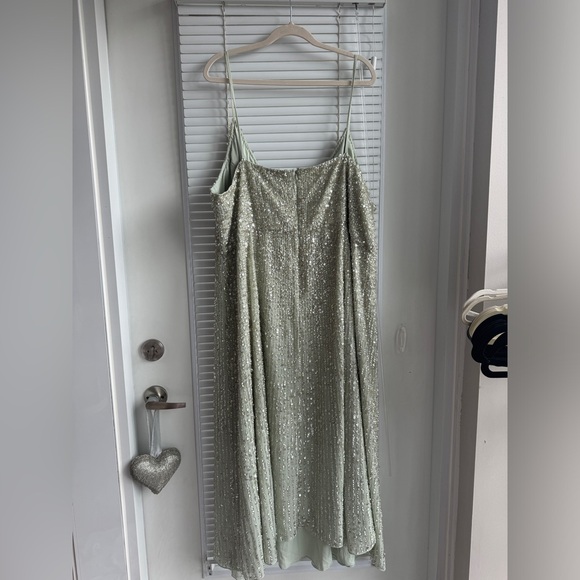 ASOS Curve Green Sage Sequin Dress SZ 22 - Picture 7 of 7